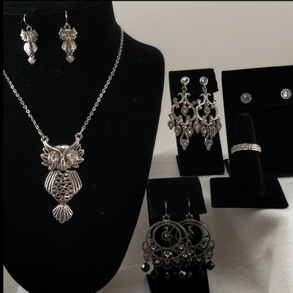 ๐จ๐ฆ Lot Of Costume/Fashion Jewellery - Picture 1 of 9